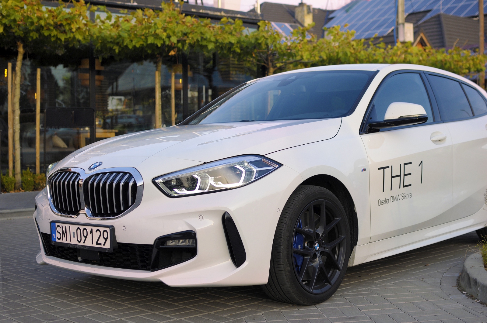 My name is THE 1 – piękny, sportowy kompakt od BMW